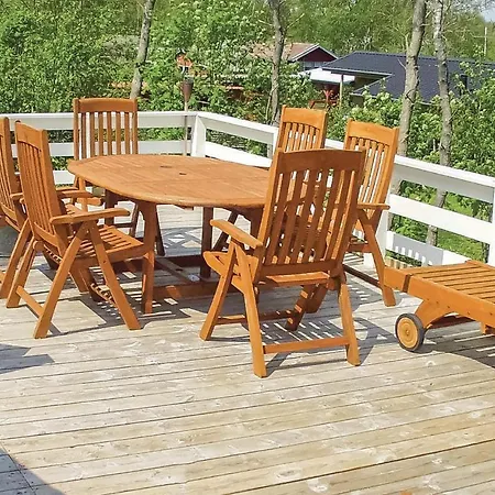 Three-bedroom Holiday In * Hadsund